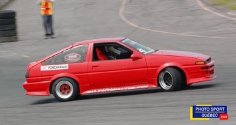 Drift Mania à L'autodrome St-Eustache